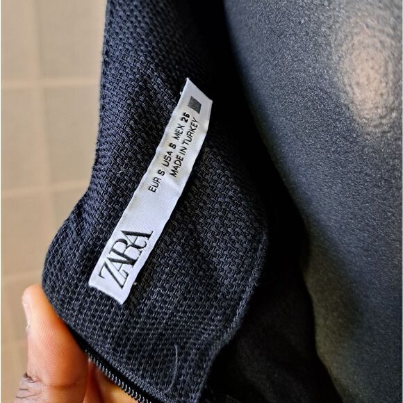 Zara   - Picture 2 of 6